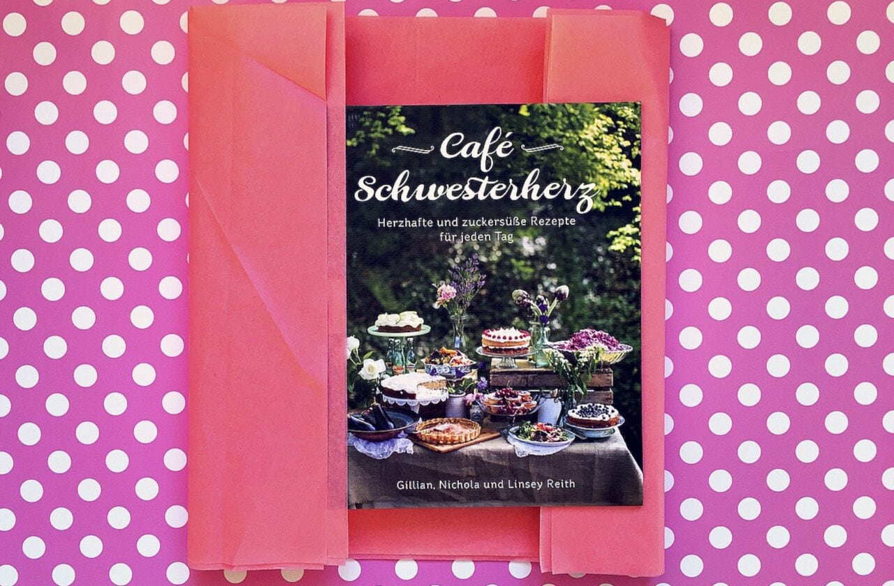 Rezepte für jeden Tag Buchcover Cafè Schwesterherz Knesebeck Verlag www.meinesvenja.de