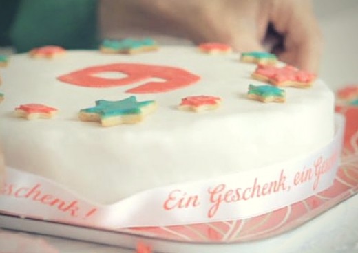 Geburtstagstorte_mit_Dekorfondant_14