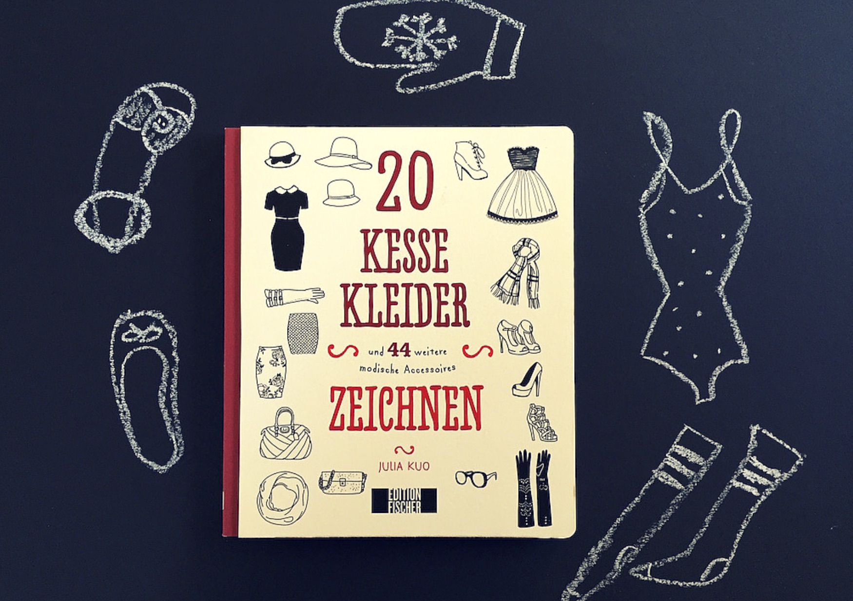 20 kesse Kleider zeichnen Buch EMF Verlag www.meinesvenja.de